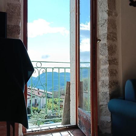 Casa Con Vista Lago, Civitella Alfedena Exterior foto
