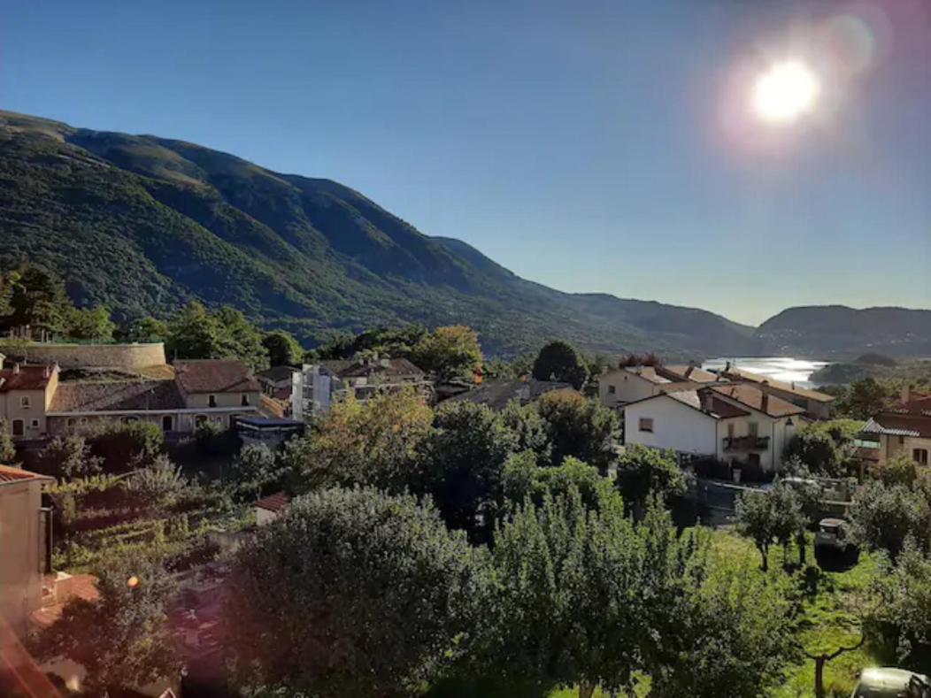 Casa Con Vista Lago, Civitella Alfedena Exterior foto